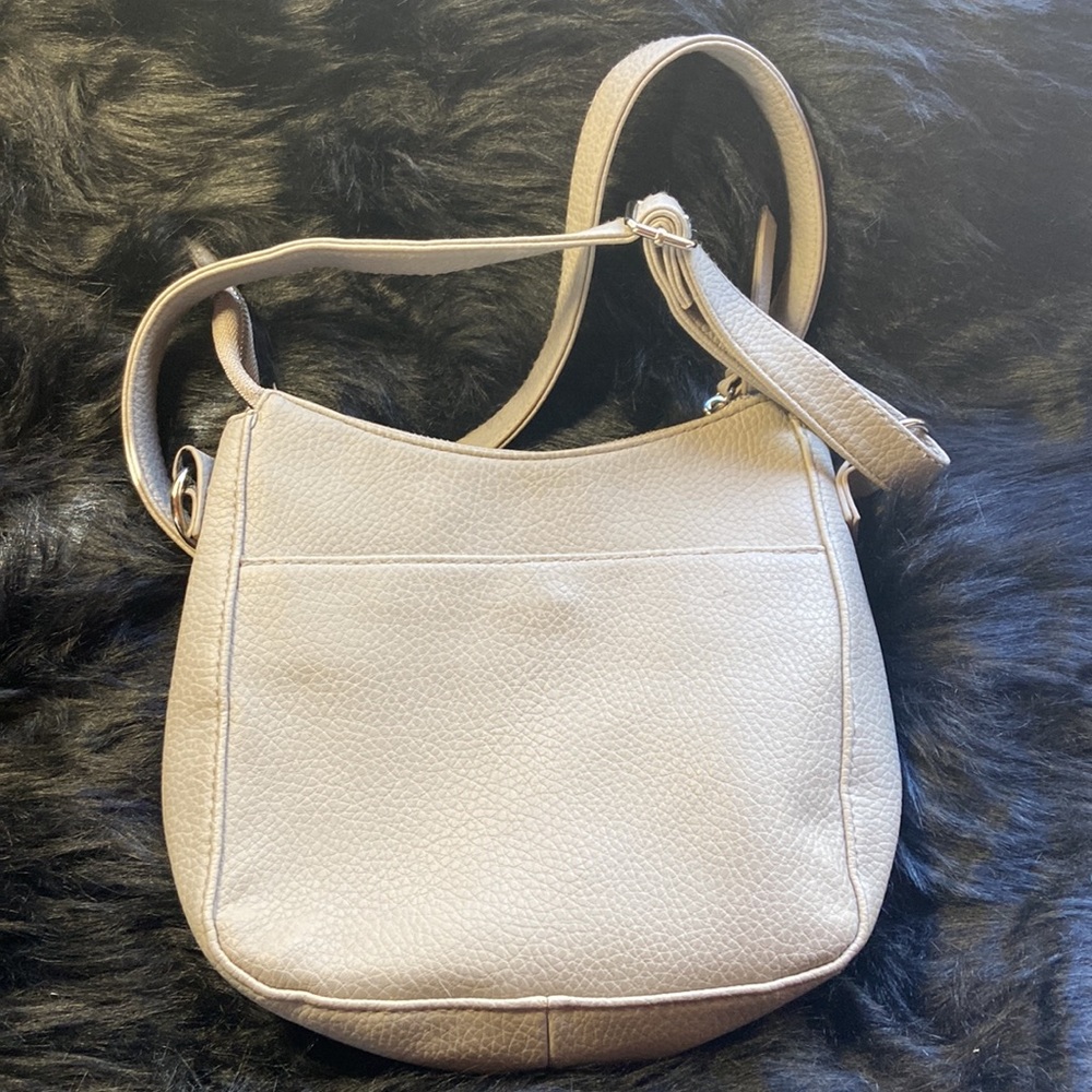 Purse - Picture 2 of 9